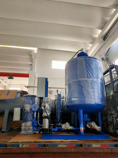 廣東客戶預(yù)定的在線吸垢裝置，真空排氣定壓補水裝置，分集水器，自清洗過濾器發(fā)貨啦！